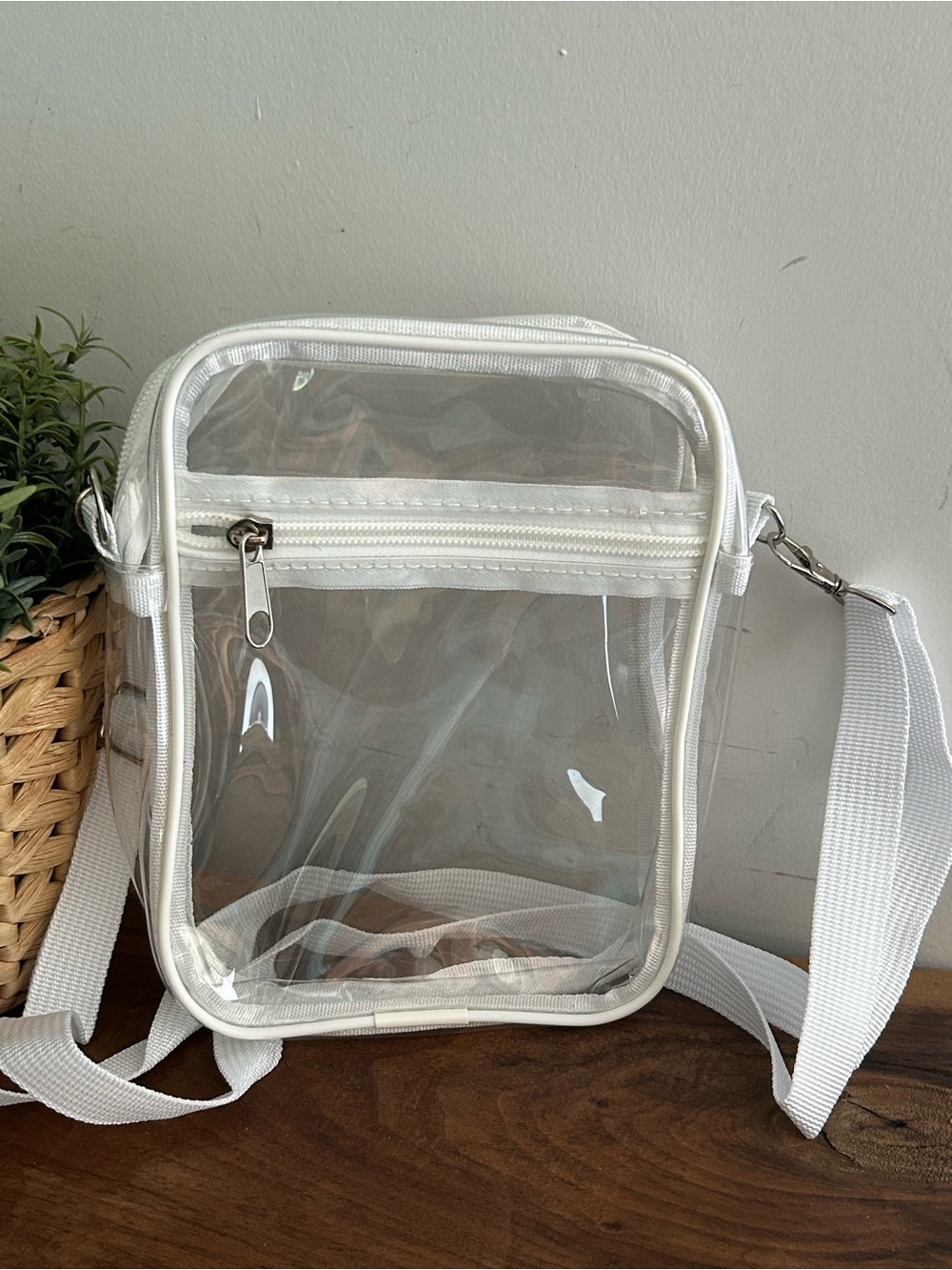 Clear PVC Crossbody stadium concert Bag Purse with White Trim